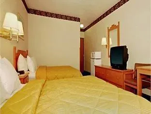 Comfort Camp I-17 Zajazd 4*